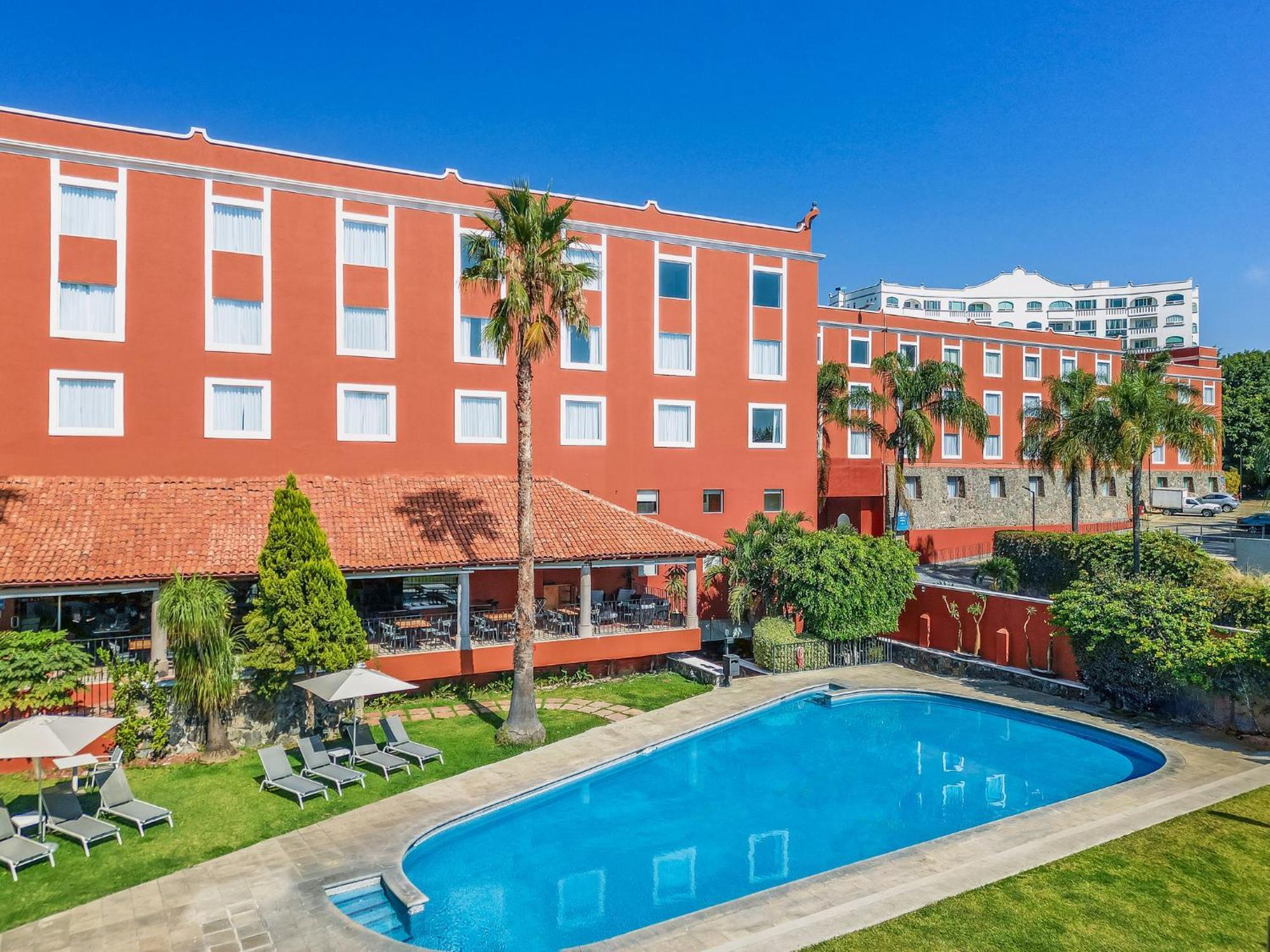 Fiesta Inn Cuernavaca Zewnętrze zdjęcie